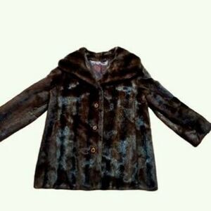 Vintage ALEUTIAN styled by Dubrowsky and Joseph. In excellent vintage condition.
